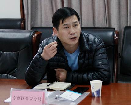 说明: 。。